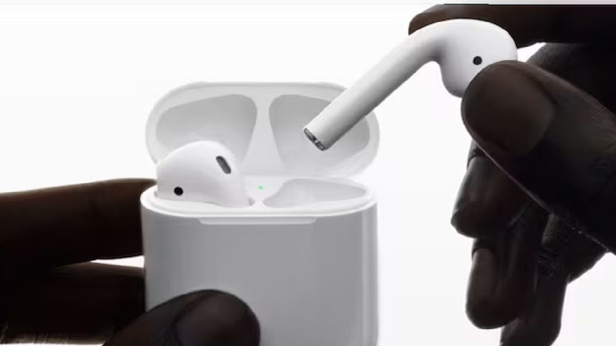 27 हजारांचे Apple Airpods मिळताय ₹14,490 मध्ये! फ्लिपकार्ट दिवाळी सेलमध्ये बंपर ऑफर