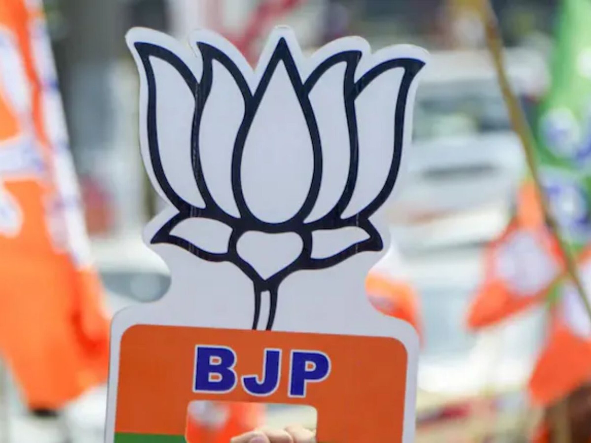 गुजरातनंतर BJPच्या आणखी एका राज्यात राजकीय भूकंप, सत्ता उलथवणारा वाद पेटला; मोठ्या बदलांची शक्यता