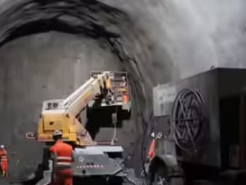 Goregaon- Mulund Link Road: जपानवरून आलं अवाढव्य मशीन, मुंबईत बांधला जातोय सर्वात मोठा बोगदा; कुठे सुरू आहे काम? Goregaon- Mulund Link Road: जपानवरून आलं अवाढव्य मशीन, मुंबईत बांधला जातोय सर्वात मोठा बोगदा; कुठे सुरू आहे काम?