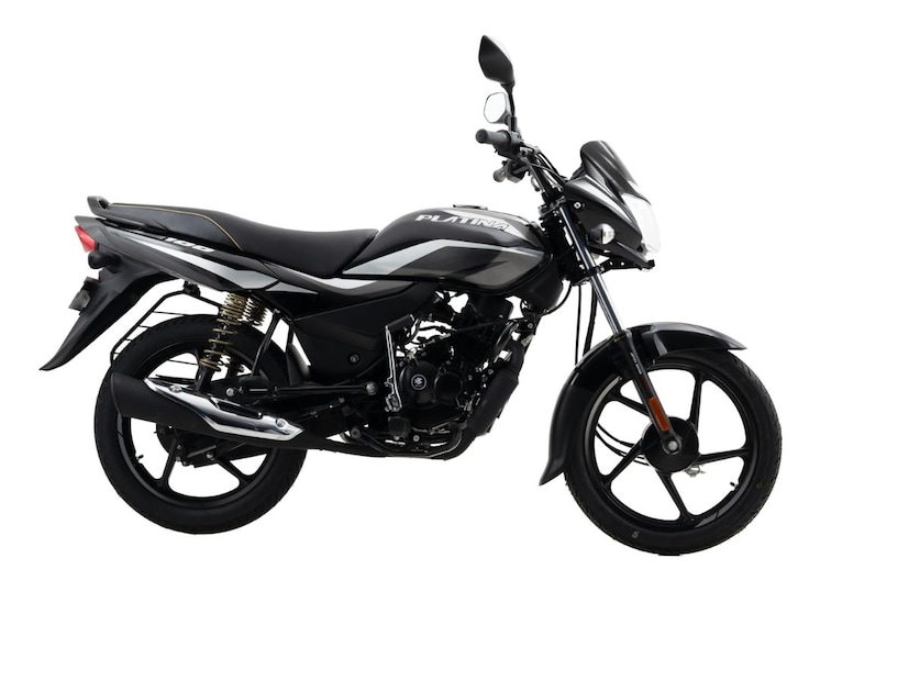  Bajaj Platina 100: भारतातील सर्वात मोठी दुचाकी उत्पादक कंपनी बजाज यामध्ये दुसऱ्या क्रमांकावर आहे. बजाजची  Bajaj Platina 100 ही मायलेजच्या बाबतीत किंग आहे. या बाईकचं मायलेज हे तब्बल ७५ ते ८० किमी एका लिटरमध्ये मिळतंय या बाईक किंमत  63,000 पासून सुरू होते. ही बाईक तिच्या उत्कृष्ट मायलेजसाठी खूप प्रसिद्ध आहे. काही रिपोर्ट्सनुसार ती 80 kmpl पर्यंत मायलेज देते. या बाईकमध्ये आरामदायक सीटिंग, DTS-i इंजिन, 'ComforTec' तंत्रज्ञान जे खडबडीत रस्त्यांवरही आरामदायी रायडिंग देतं.