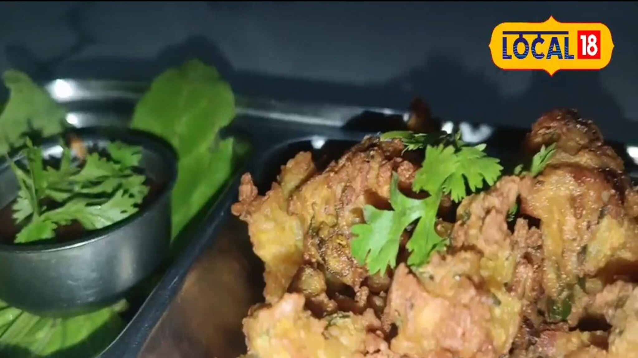 सायंकाळच्या नाश्त्यासाठी बनवा; कुरकुरीत असे मॅगी पकोडे, रेसिपीही अगदी सोपी