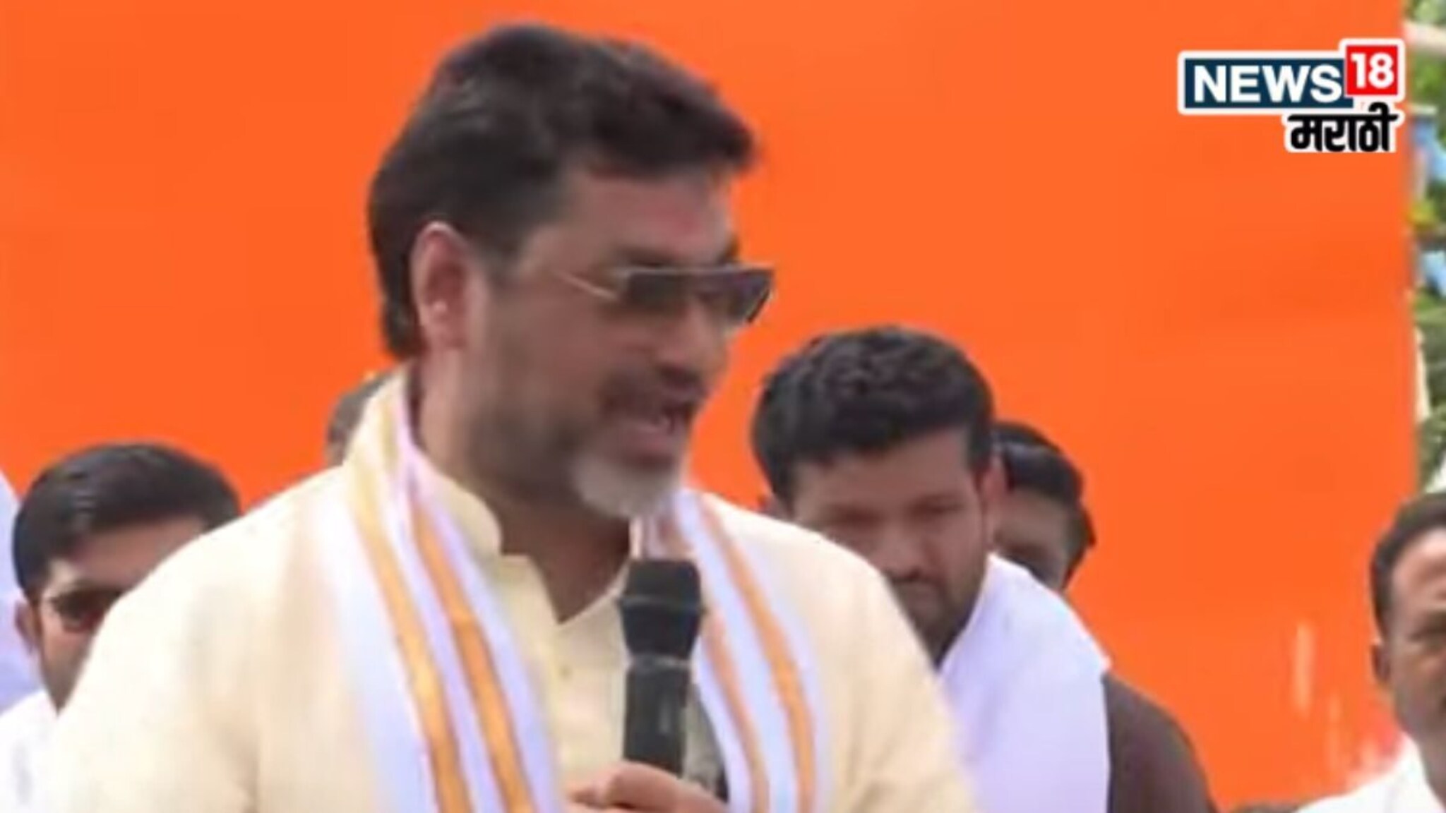 Dhananjay Munde : पंकजाताई समोर धनंजय मुंडेंनी मनातली सल बोलून दाखवली, 'अजून मी त्याची...'