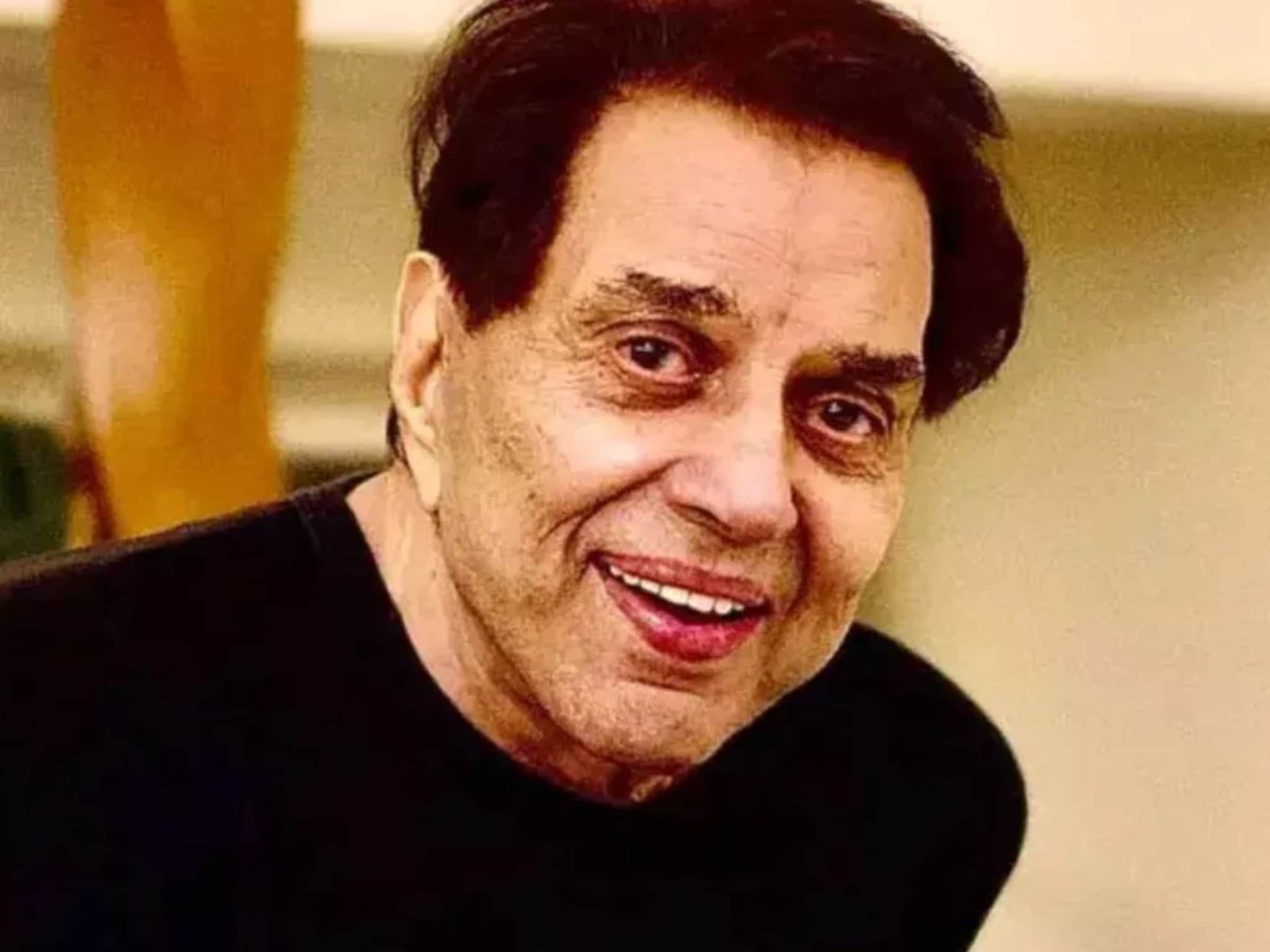 Dharmendra : धर्मेंद्र यांचा ब्रीच कँडी हॉस्पिटलमधील उपचारांचा खर्च किती? ICU च्या एका दिवसाच्या बिलाचा आकडा ऐकून व्हाल शॉक