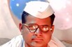खिशात पैसा नाही, बँकेचं कर्ज डोक्यावर; ऐन दिवाळीत शेतकऱ्याने संपवलं आयुष्य