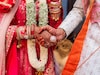 लग्नासाठी मुलगी निवडताना लक्षात ठेवा 'या' ५ गोष्टी, संसार होईल सुखाचा अन्...