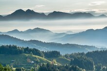 संकटापलीकडचं सौंदर्य! पाकिस्तानमधील या ७ ठिकाणांनी जगाला लावलं वेड