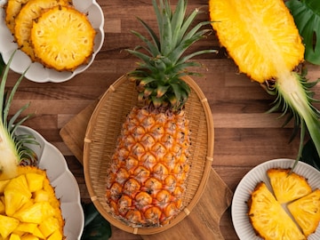 How To Cut Pineapple