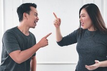 भांडण केल्याने तुम्ही पार्टनरला अधिक चांगल्या प्रकारे कसे समजून घेता?