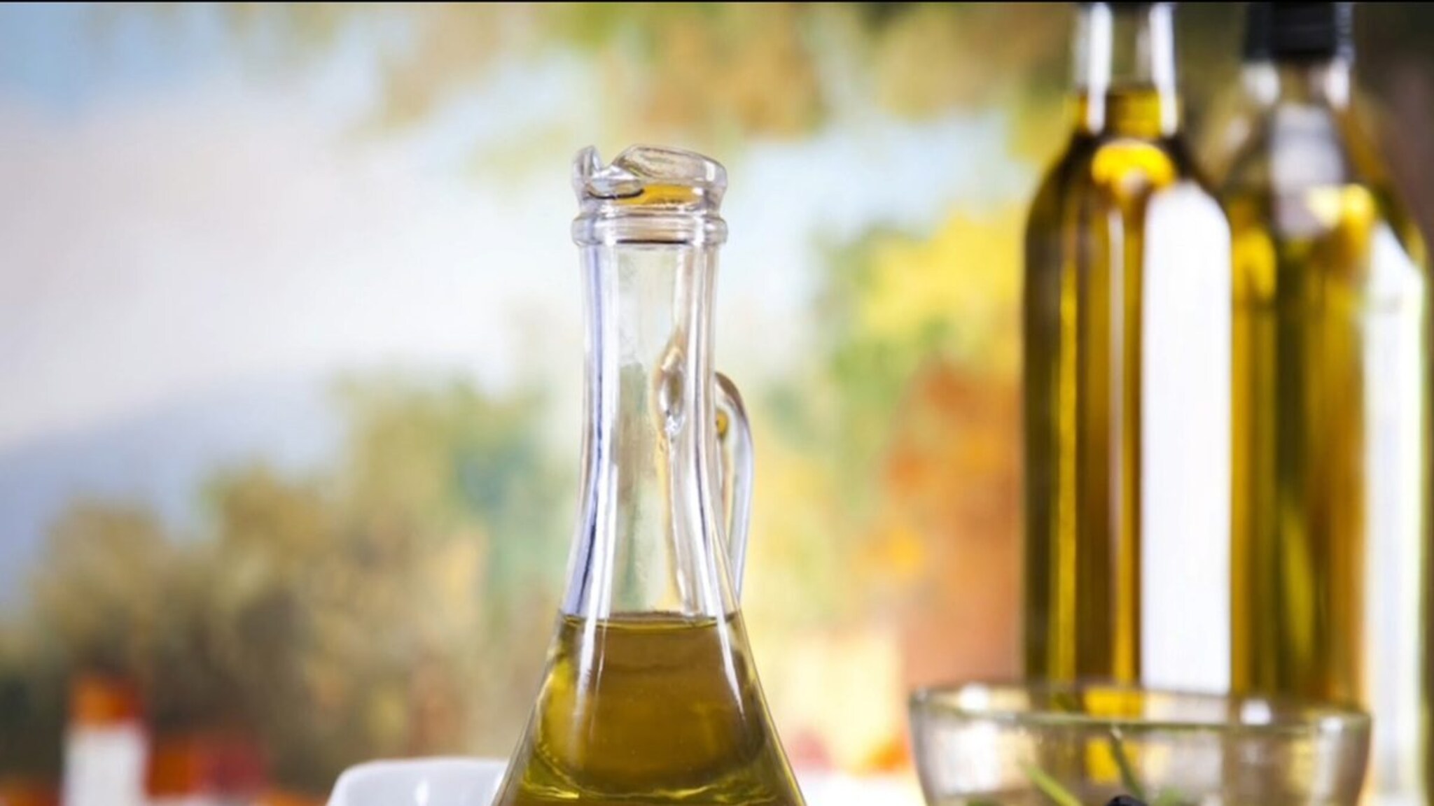 तुमच्या आरोग्यासाठी योग्य तेल कसे निवडाल? जाणून घ्या सोपी आणि उपयोगी टिप्स!