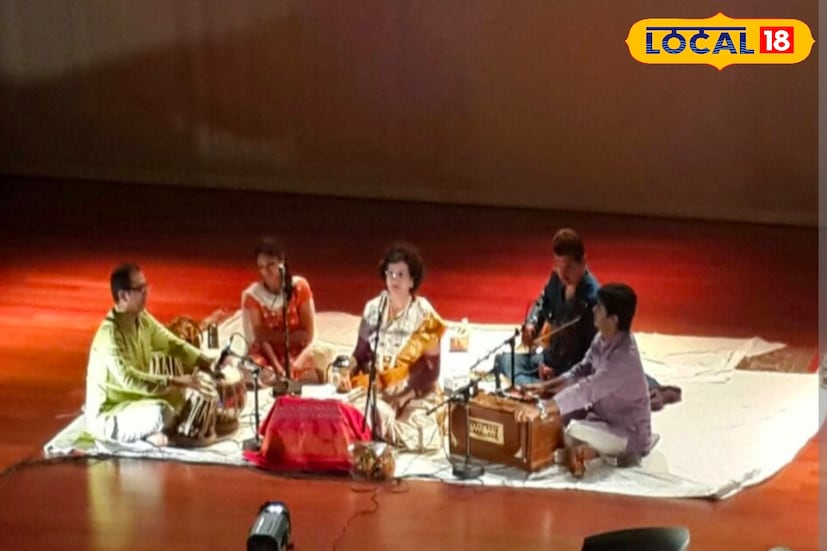  दिवाळीच्या आनंदात भर घालणारी संगीताची मेजवानी येत्या 18 ऑक्टोबरला पहाटे 5.30 वाजता श्रीमान महासाधू श्री मोरया गोसावी क्रीडासंकुल येथे रंगणार आहे. या दिवाळी पहाट कार्यक्रमात पद्मश्री सुरेश वाडकर आणि राष्ट्रीय पुरस्कार विजेती गायिका सावनी रवींद्र यांचे सुमधुर सादरीकरण रसिकांसाठी खास आकर्षण ठरणार आहे.