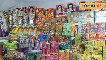 लाखोंचं