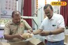 पुण्यातून परदेशात पाठवला दिवाळीचा फराळ, कोणकोणत्या देशांत पाठवले सर्वाधिक फराळ