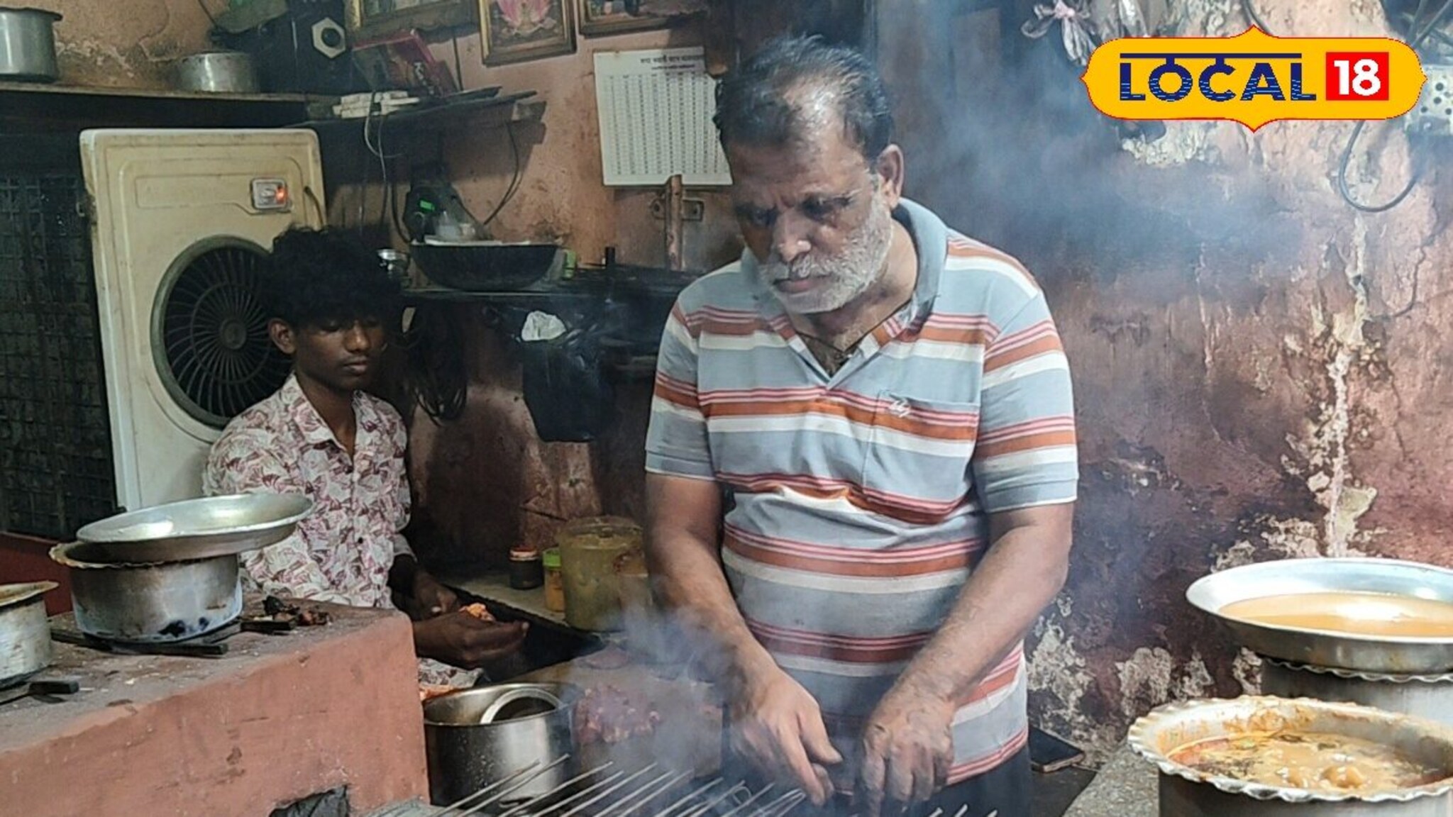 Shik Kadhai : 45 वर्षांपासून जपलीये तिच चव, सोलापुरातील फेमस शिक कढई, एकदा खाल तर पुन्हा याल