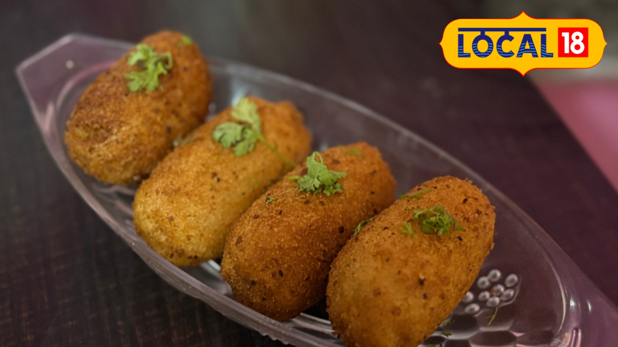 Bread Rolls Recipe : सकाळच्या नाश्त्याचं टेन्शन सोडा, घरीच बनवा स्वादिष्ट ब्रेड रोल्स, रेसिपीचा Video