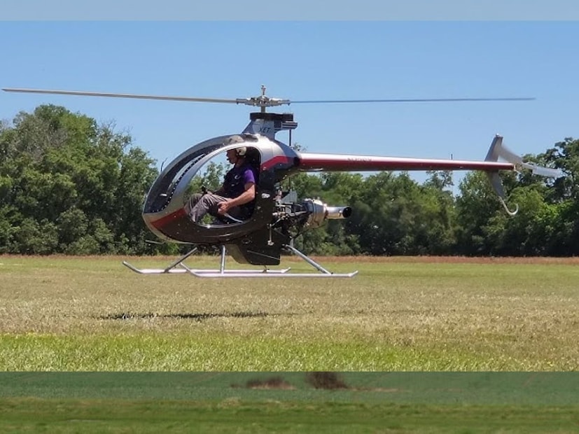 Helicycle helicopter हे एक हेलिकॉप्टर आहे जे स्वस्त आहे. या हेलिकॉप्टरची किंमत 67,000 डॉलर इतकी आहे. भारतात या हेलिकॉप्टरची किंमत जवळपास ५८ लाख ९५ हजार इतकी आहे. 