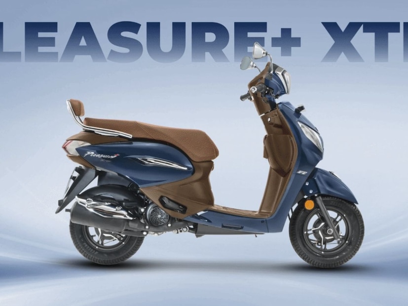 Hero Pleasure Plus - हिरो मोटर्सची Hero Pleasure Plus ही एक स्वस्त आणि मस्त पर्याय आहे. या स्कुटरची किंमत  ६९,७६६ रुपयांपासून सुरू होते.  या स्कुटरचं इंजिन 110.9 cc, एअर कूल्ड, 4-स्ट्रोक इंजिन दिलं आहे. जे  पॉवर 8 PS सुमारे 8.15 bhp वर 7000 rpm आणि टॉर्क  8.7 Nm जनरेट करतो. या  स्कुटरचं वजन  104 - 106 kg इतकं आहे. ही एक वजनाने हलकी स्कुटर आहे. ही स्कुटर  सुमारे 50 kmpl मायलेज देण्याची शक्यता आहे. 
