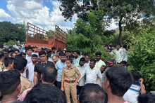 बहिणीला आणि भाच्याला घेऊन फटाके खरेदीसाठी निघाले, वाटेतच काळाचा घाला, तिघे जण जागीच गेले, २ वर्षाच्या मुलीची कवटी फुटली