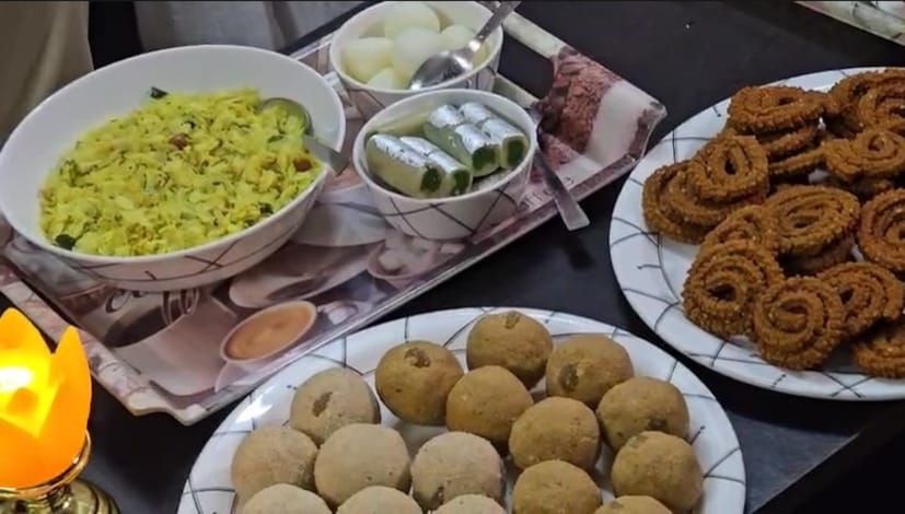 या कलाकारांनी ज्येष्ठ नागरिकांशी गप्पा मारल्या, त्यांच्यासोबत वेळ घालवला आणि खास 'हास्यजत्रा' शैलीत त्यांना हसवून त्यांच्या चेहऱ्यांवर हास्याने तेज आणले. वृद्धाश्रमातील वातावरण अत्यंत भावूक झाले होते, कारण या कलाकारांनी दिलेला वेळ आणि प्रेम हेच आजी-आजोबांसाठी मोठी भेट होती.