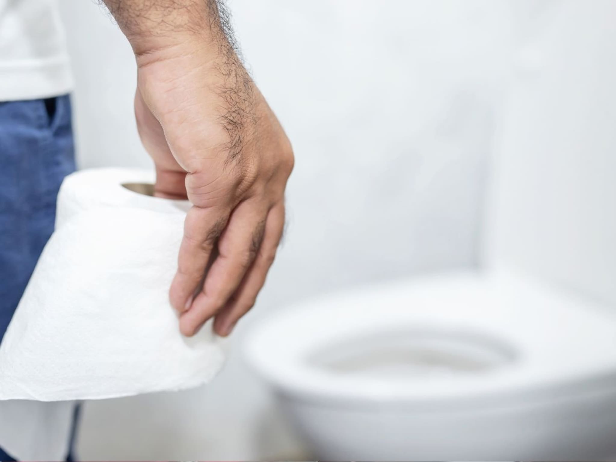 Shocking! जेवल्या जेवल्या लगेच बाथरूमला गेला, झाला मृत्यू; नेमकं घडलं काय?