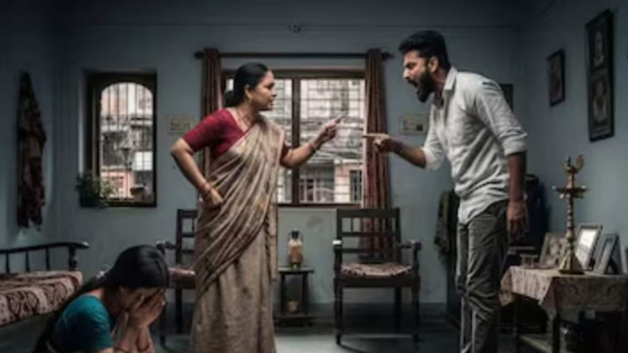 घरी आलेल्या जावयासोबत सासूचं भयानक कांड; लेकही हादरली, आईविरोधात पोलिसात धाव