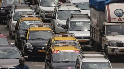 मुंबईकरांचा वाहतूक कोंडीचा मनस्ताप वाढणार?  BMC कडून समोर आली मोठी अपडेट