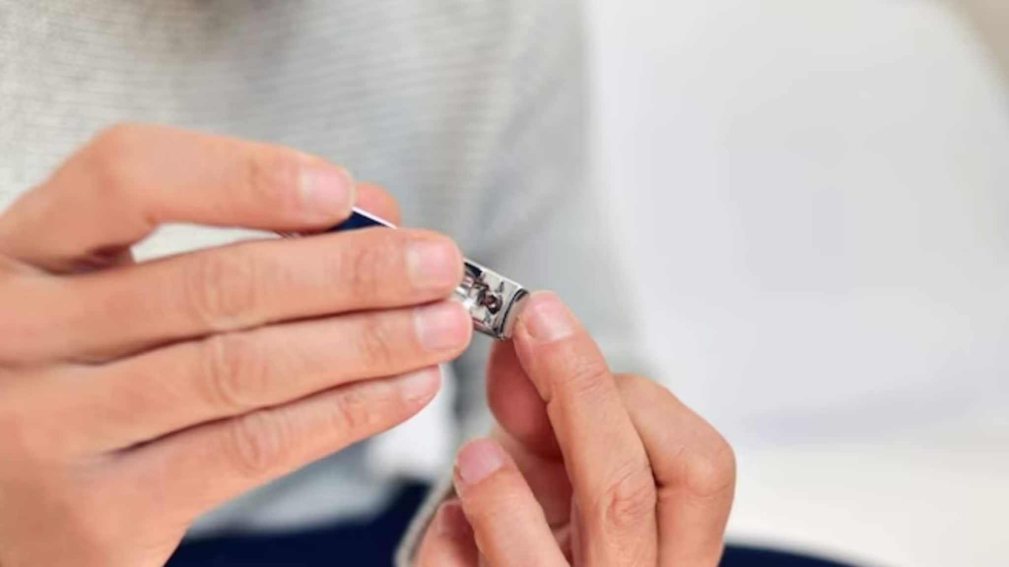 कापलेल्या नखांपासून मिळतो पैसा, लोक विकत आहे, असा वापर तुम्ही विचारही केला नसेल