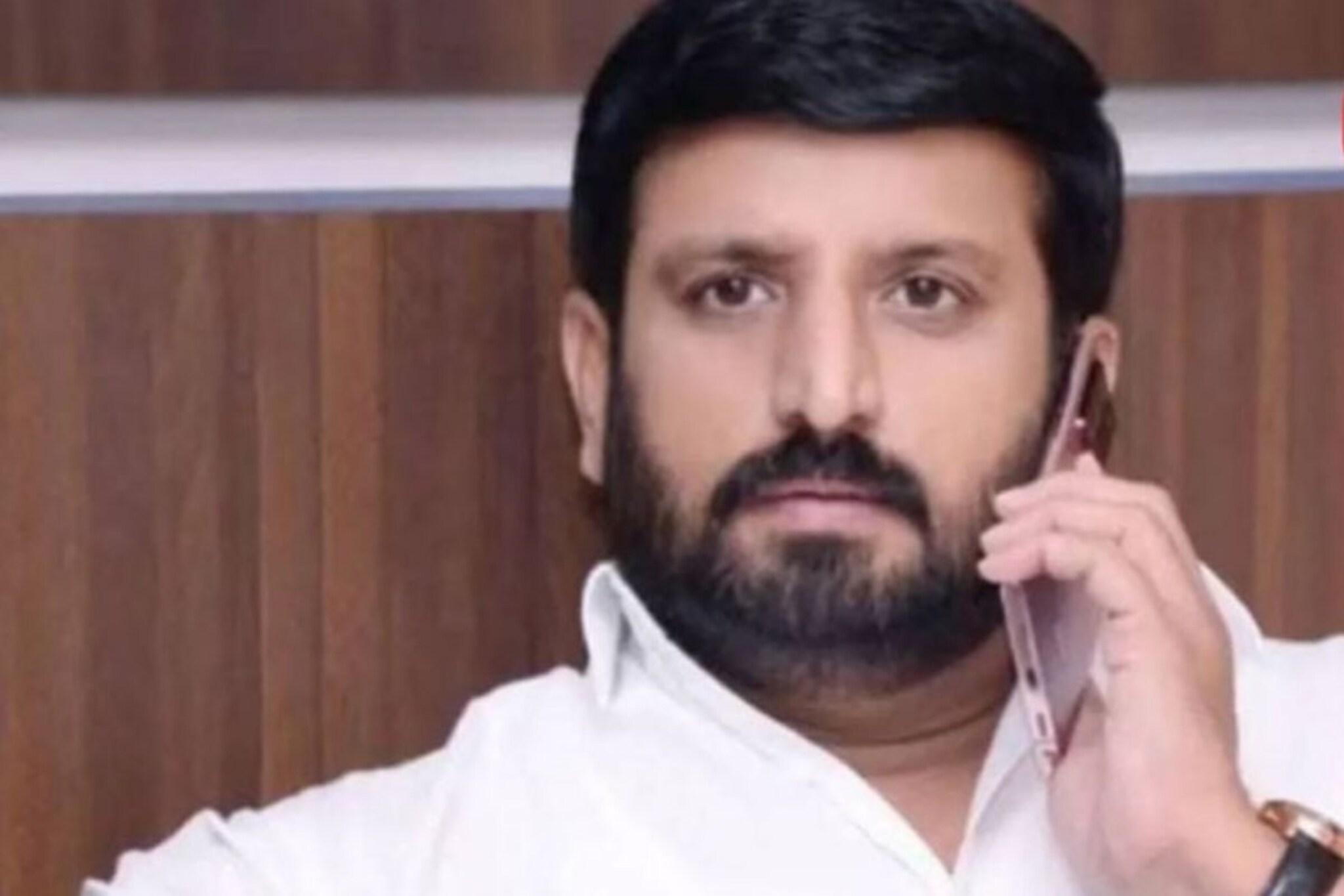 निलेश घायवळच्या गँगवर पुणे पोलिसांची आणखी मोठी कारवाई, 2 जणांना केली अटक