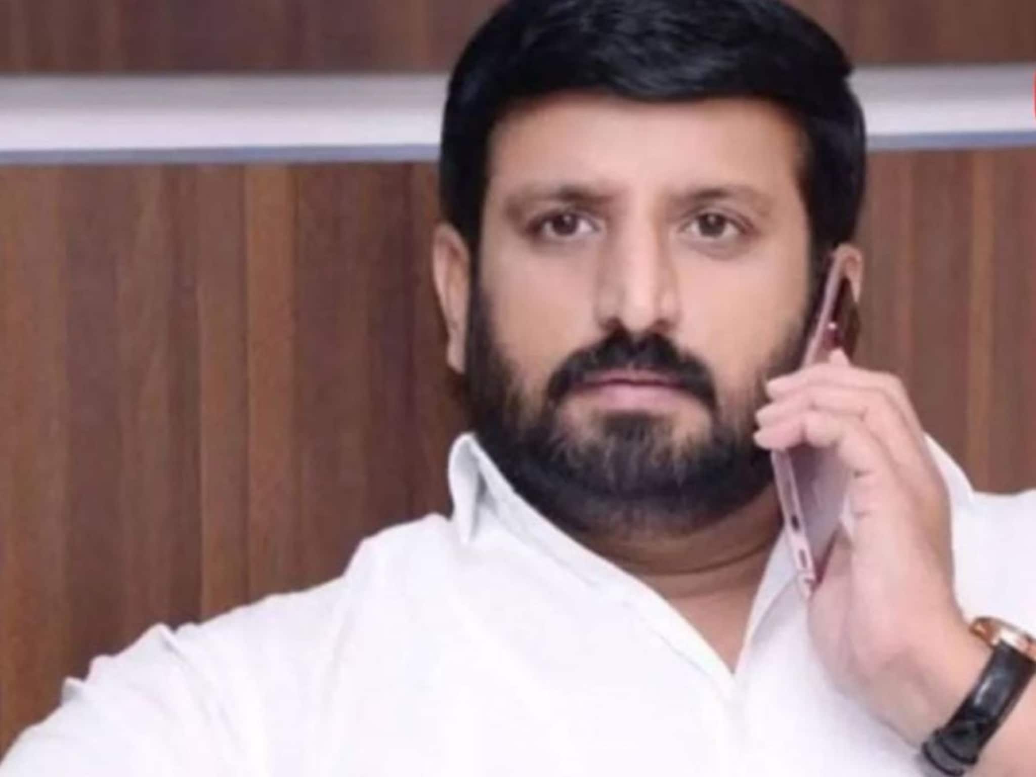 Nilesh Ghaiwal : घायवळला पोलिसांचा आणखी एक धक्का, बँक खाती, पासपोर्टनंतर आता ऊसाच्या शेतात लपवलेली....