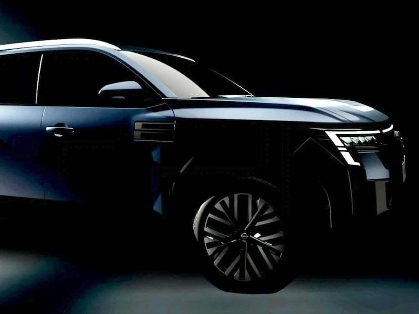 इंजिन कसं असेल? -

Nissan Tekton या एसयूव्हीमध्ये १.०-लिटर किंवा १.५-लिटर टर्बो-पेट्रोल इंजिनचा पर्याय दिला जाण्याची शक्यता आहे. या SUV मध्ये मॅन्युअल आणि ऑटोमॅटिक दोन्ही प्रकारमध्ये ट्रान्समिशनसह गिअर बॉक्स पर्याय मिळेल. याशिवाय, माइल्ड-हायब्रीड (Mild-Hybrid) किंवा हायब्रिड इंजिनचा पर्यायही दिला जाऊ शकतो, ज्यामुळे कारचा मायलेज वाढेल. 

