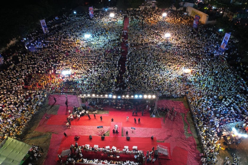 विखे पाटील कारण नसताना जरांगेकडे जातात. भाजपच्या लोकांना मला सांगायचे की तुमच्या लोकांना आवरा असेही भुजबळ म्हणाले. 
