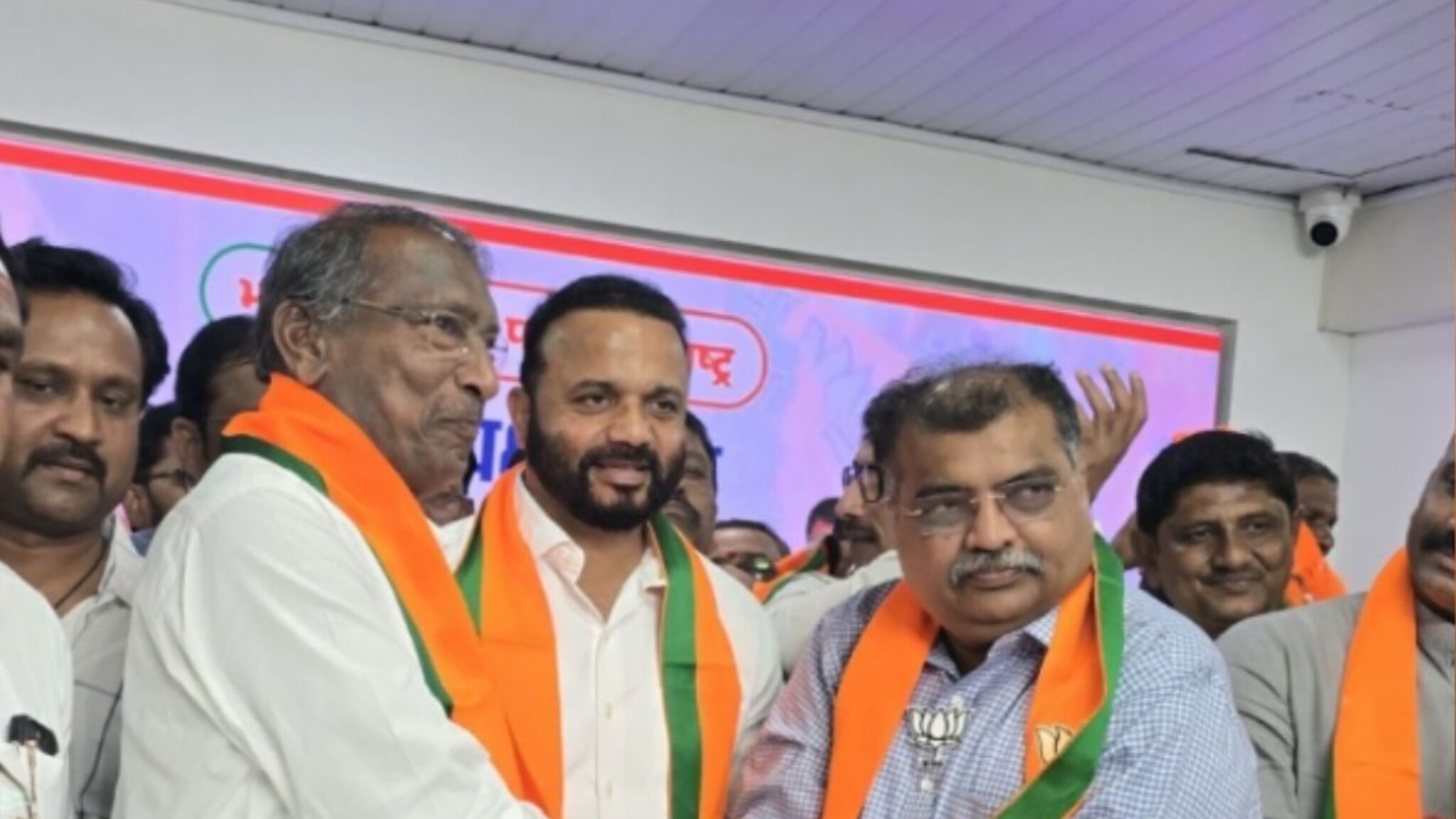 BJPमध्ये एन्ट्री करताच मालकांकडून राज्यमंत्रिपदाचा दर्जा असलेल्या पदाचा राजीनामा