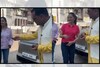 विश्वास बसणार नाही असं Diwali Gift दिलं,51 कर्मचाऱ्यांच्या गिफ्टची देशभरात चर्चा