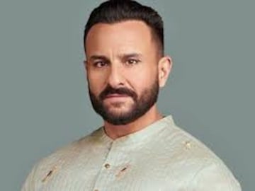 'या' 10 बॉलिवूड सेलिब्रिटींच्या विचित्र सवयी ऐकून तुम्हीही व्हाल शॉक! 'या' 10 बॉलिवूड सेलिब्रिटींच्या विचित्र सवयी ऐकून तुम्हीही व्हाल शॉक!