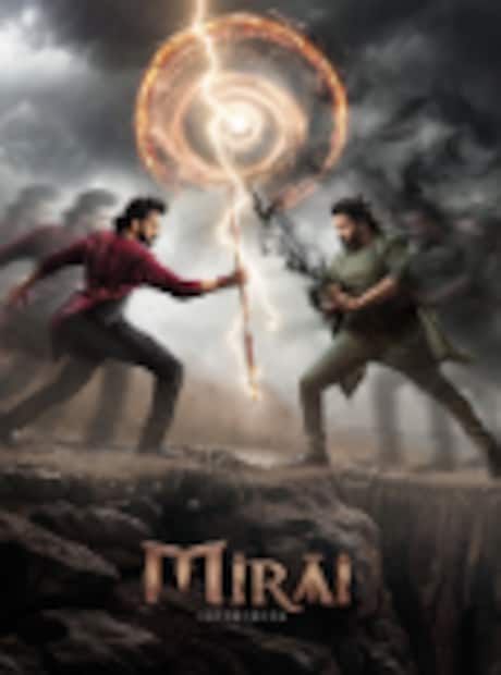  मिराज : क्राइम, थ्रिलर आणि रहस्यमय गोष्टी असलेला 'मिराज' हा चित्रपट आहे. रिलीजआधीपासूनच या चित्रपटाचा चांगलाच बोलबाला होता. हादरवणारं कथानक असलेला हा चित्रपट सोनी लिव्हवर पाहता येईल.