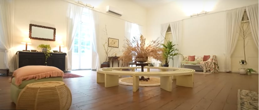  बॉलिवूड अभिनेत्री डायना पेंटीचं घर खरंच एका राजवाड्यासारखं भव्यदिव्य आहे.