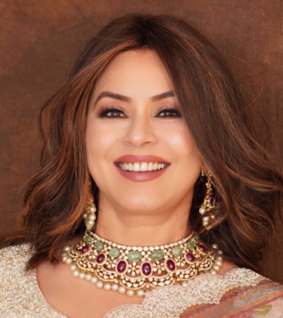  'परदेस' या चित्रपटाच्या माध्यमातून महिमा चौधरी रातोरात स्टार झाली. आजही 'कुसुम' या नावाने ती ओळखली जाते. अभिनेत्रीच्या आगामी चित्रपटाची चाहत्यांना आता उत्सुकता आहे.