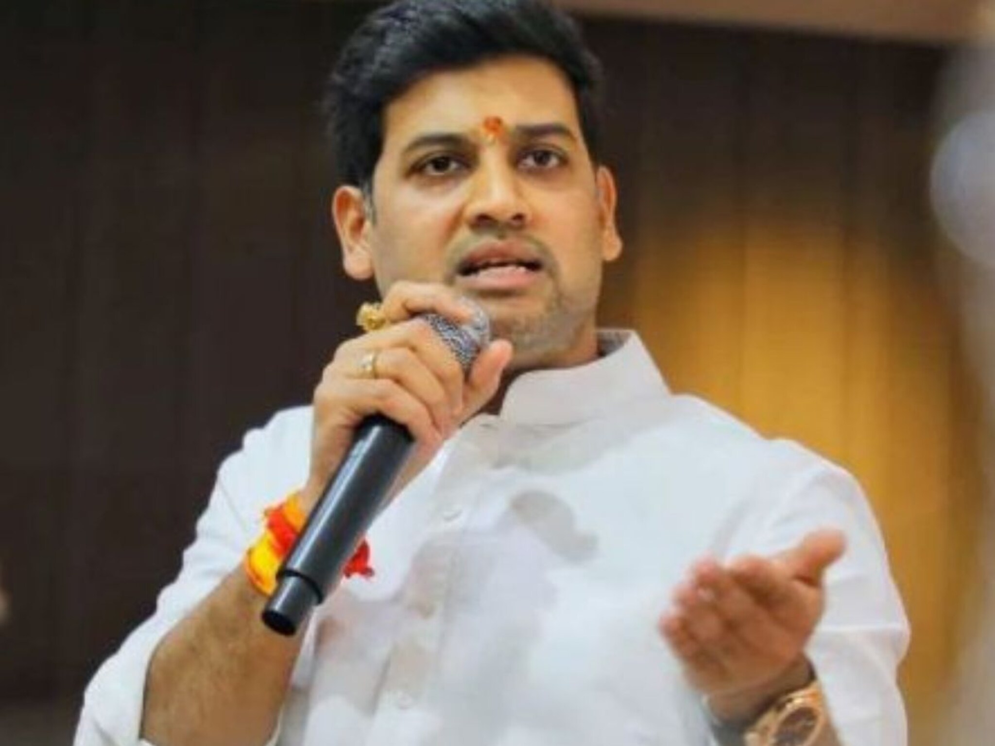 'लोकप्रिय चेहरा निवडा', नगराध्यक्षपदासाठी श्रीकांत शिंदे यांच्या सूचना