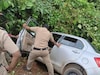 रक्ताने माखलेल्या गाडीत खूनच झाला, पोलिसांना मृतदेहही सापडला, नेमकं काय घडलं?