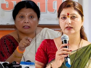 सुषमा अंधारे-रुपाली चाकणकर सुषमा अंधारे-रुपाली चाकणकर