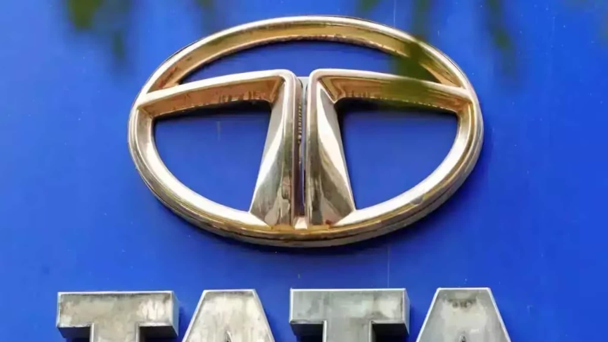 रतन टाटांच्या निधनानंतरची सर्वात मोठी घडामोड, TATA ट्रस्टमध्ये सत्तासंघर्ष शिगेला; नोएल टाटा आणि मेहली मिस्त्री आमने-सामने