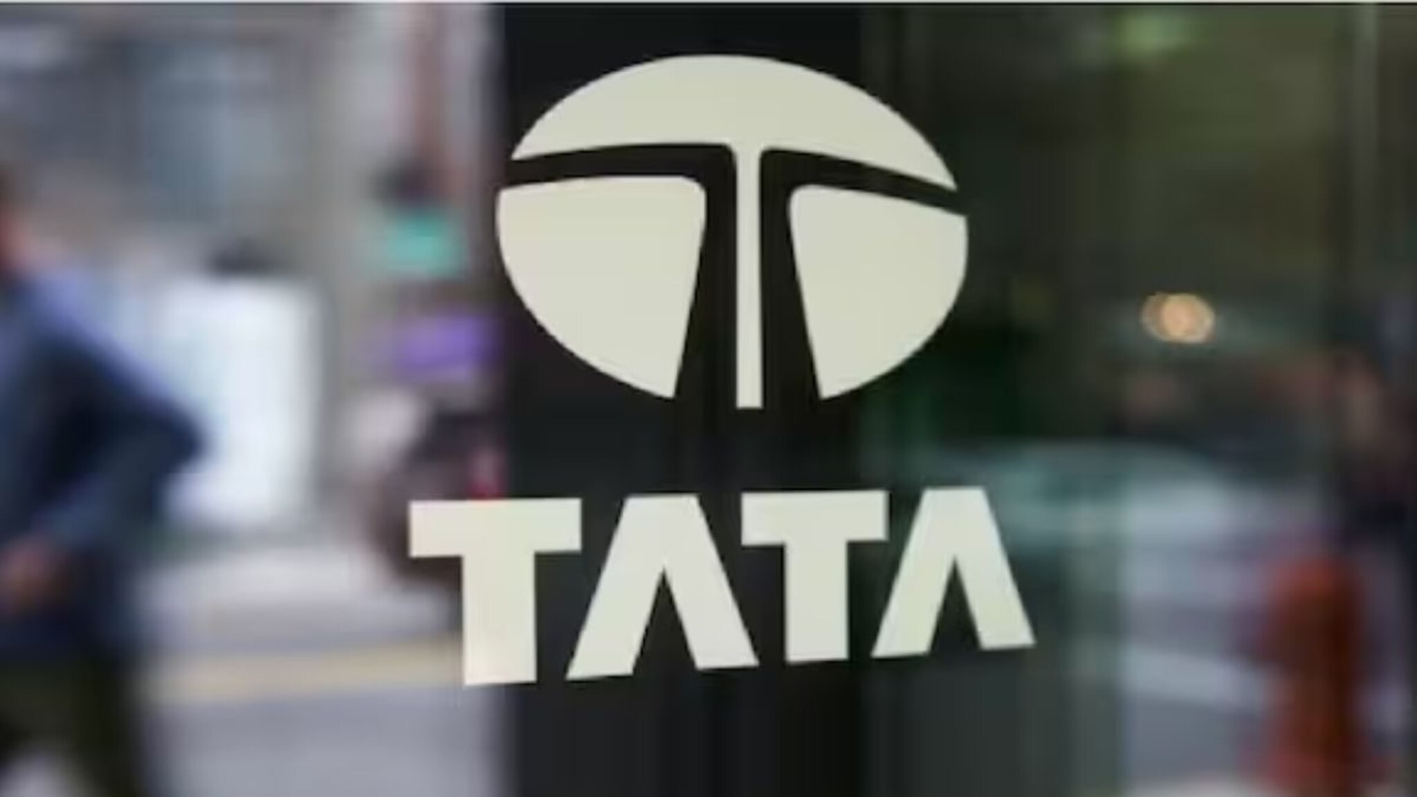 टाटा ट्रस्ट्समध्ये खळबळ, वेणू श्रीनिवासन यांची आजीवन ट्रस्टी म्हणून पुनर्नियुक्ती; TATA साम्राज्य इतिहास वळणार