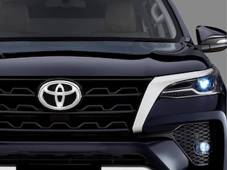 Toyota चा धमाका, नव्याने आणली 'रोड किंग SUV', स्कॉर्पिओ सुद्धा वाटेल छोटी!