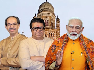 उद्धव ठाकरे-राज ठाकरे-पंतप्रधान मोदी