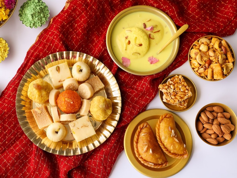 अन्न विभागाने लोकांना त्यांच्या सणासुदीच्या खरेदी दरम्यान पॅकेज केलेल्या वस्तूंना प्राधान्य देण्याचे आणि उत्पादन आणि कालबाह्यता तारखा तपासण्याचे आवाहन केले आहे. अरविंद यादव म्हणाले, 'सणाचा आनंद साजरा करा, परंतु सावधगिरी बाळगा. भेसळ टाळणे हाच सर्वोत्तम बचाव आहे.'