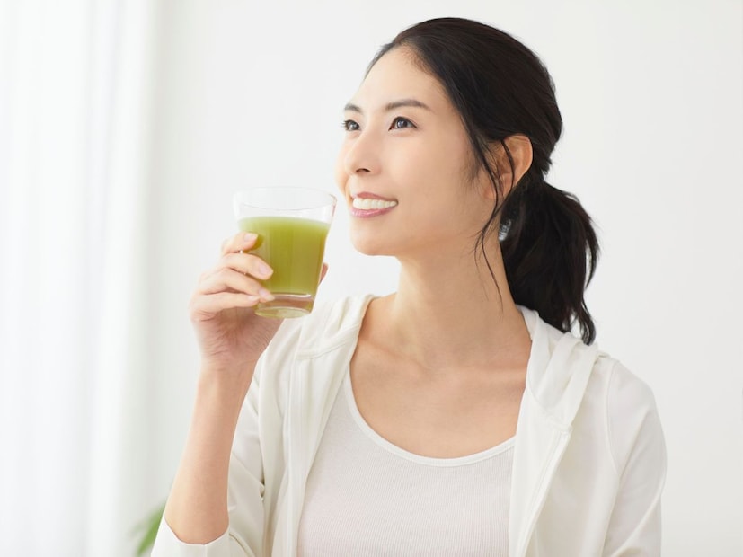 पचनासाठी उत्तम : दुधी भोपळ्यामध्ये फायबर भरपूर प्रमाणात असते, जे बद्धकोष्ठता आणि ॲसिडिटीपासून आराम देते. लिंबू पाचक रसांचा स्राव वाढवतो, ज्यामुळे अन्न लवकर आणि योग्यरित्या पचते.