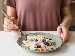 रात्री भात खाण्याचे दुष्परिणाम रात्री भात खाण्याचे दुष्परिणाम