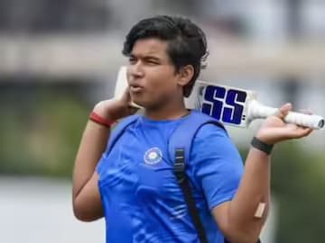 Vaibhav Suryavanshi 