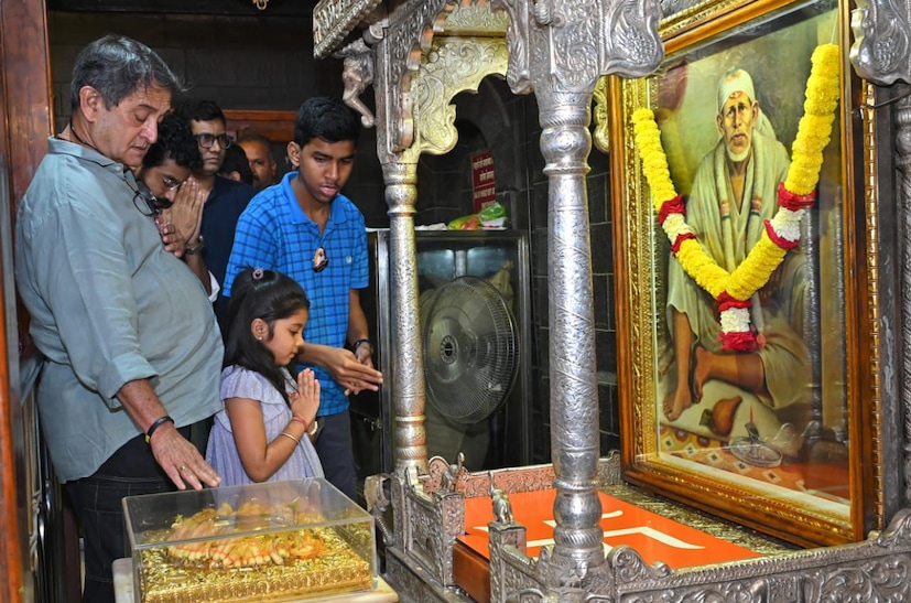  महराष्ट्रतील शेतकऱ्यांच्या अस्तित्वासाठी लढणाऱ्या शिवरायांचा अनोखा प्रवास 'पुन्हा शिवाजीराजे भोसले' या चित्रपटात दाखवण्यात येणार आहे.