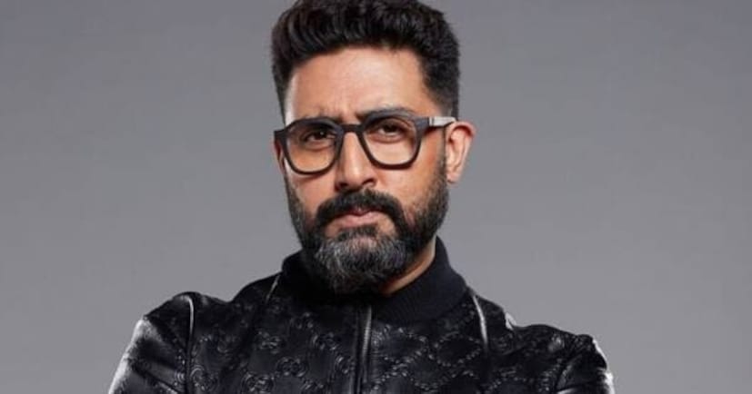 कोण होती ही अभिनेत्री, जिच्यावर अभिषेकचे इतके प्रेम होते? खुद्द ज्युनियर बच्चनने एका दूरचित्रवाणीवरील कार्यक्रमात आपल्या आयुष्यातील या पहिल्या प्रेमाचे गुपित उघड केले.
