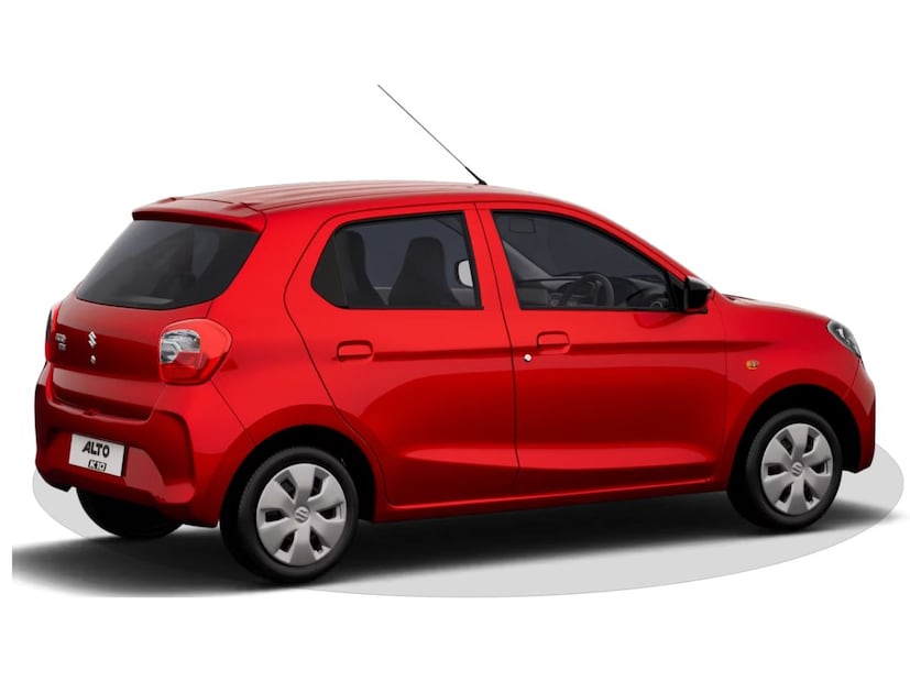 Alto k10 मध्ये आता ६ एअर बॅग्स देण्यात आली आहे. कारमध्ये आता  ६ एअरबॅग्ज (फ्रंट + साइड + कर्टन एअरबॅग्ज), इलेक्ट्रॉनिक स्टॅबिलिटी प्रोग्राम (ESP), अँटी-लॉक ब्रेकिंग सिस्टम (ABS) आणि इलेक्ट्रॉनिक ब्रेक-फोर्स डिस्ट्रिब्युशन (EBD), सर्व प्रवाशांसाठी ३-पॉइंट सीट बेल्ट, मागील पार्किंग सेन्सर्स आणि सामान ठेवण्यासाठी क्रॉसबार असे फिचर्स दिले आहेत.